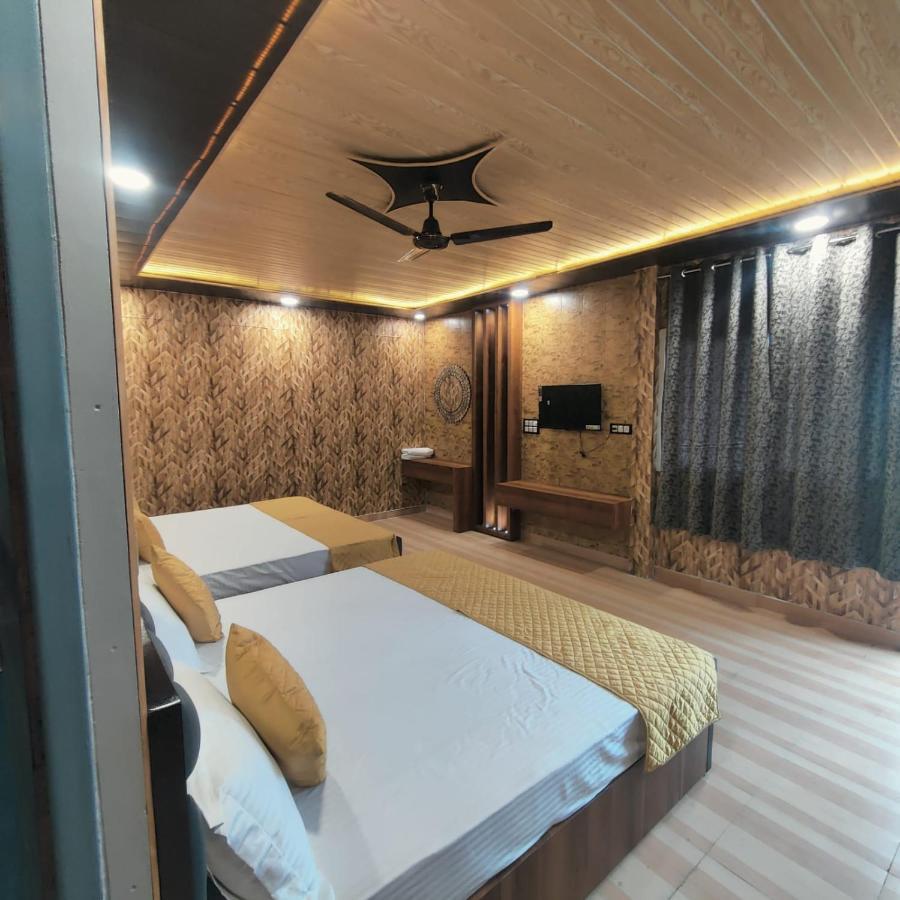 Hotel Pearl Residency Mukteshwar Exteriör bild